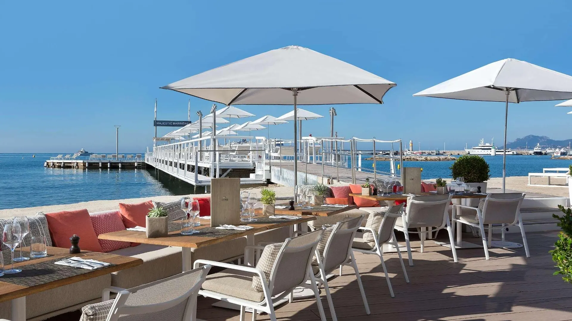 Hotel Barriere Le Majestic Κάννες