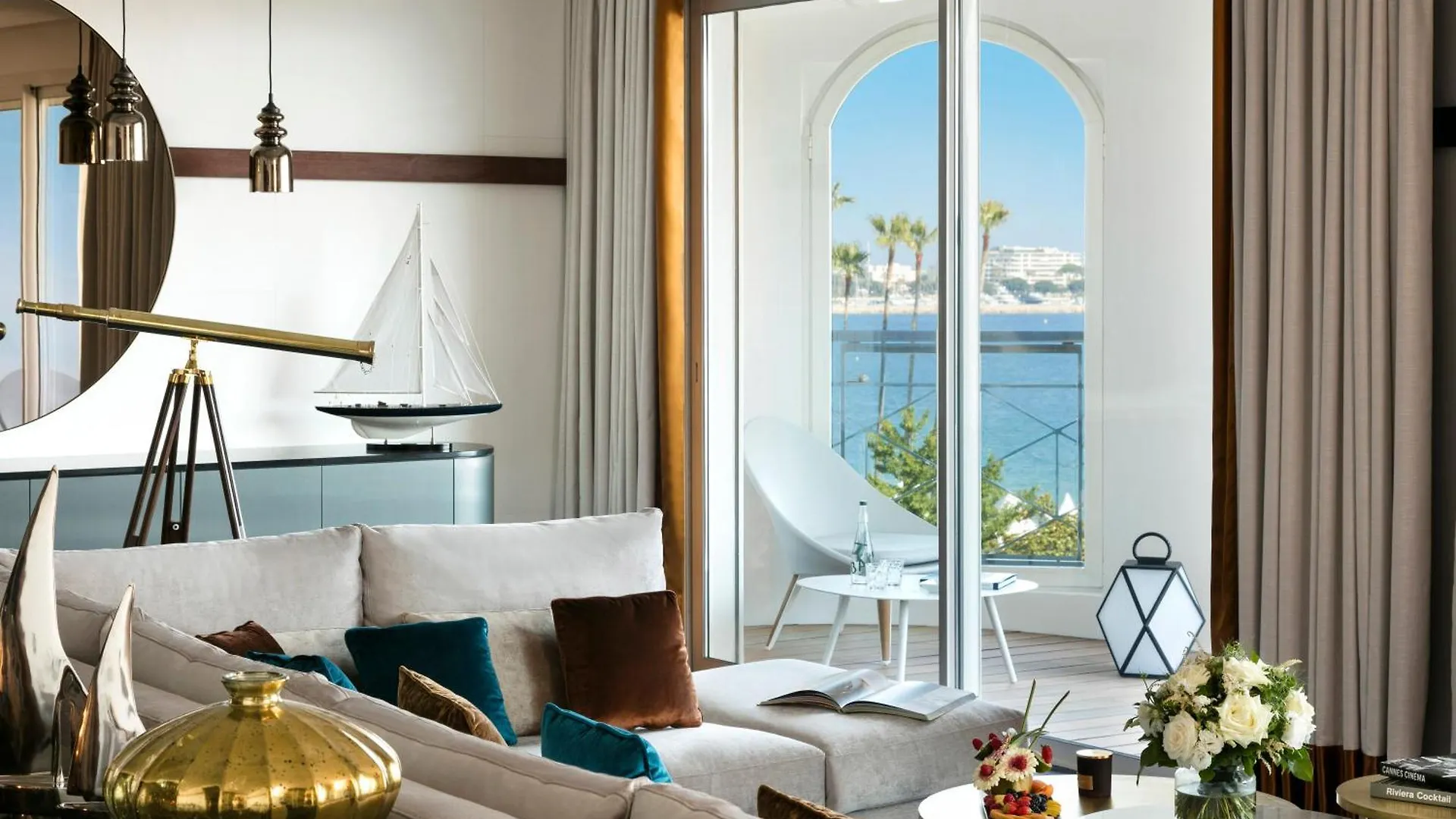 Hotel Barriere Le Majestic Cannes Franciaország